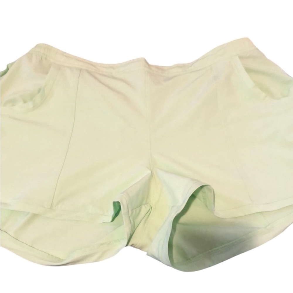 Athleta large fits mint green athletic shorts with pockets never worn
